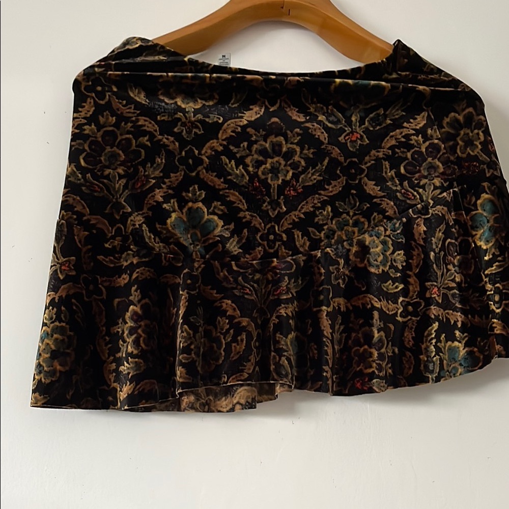 Floral Velvet Skirt - Elote/Urban Outfitters